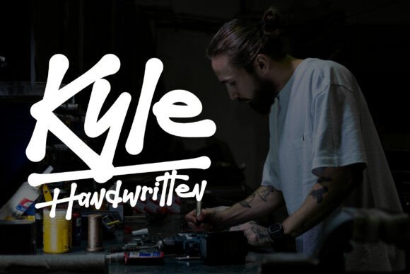 Kyle Handwritten: A Sophisticated Script for Editorial Design
